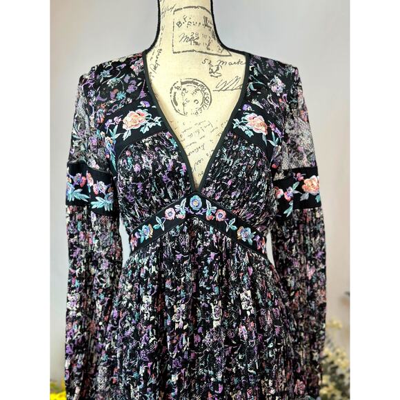Free People Cherry Blossom Embroidered Mini Dress 6 - Picture 4 of 13